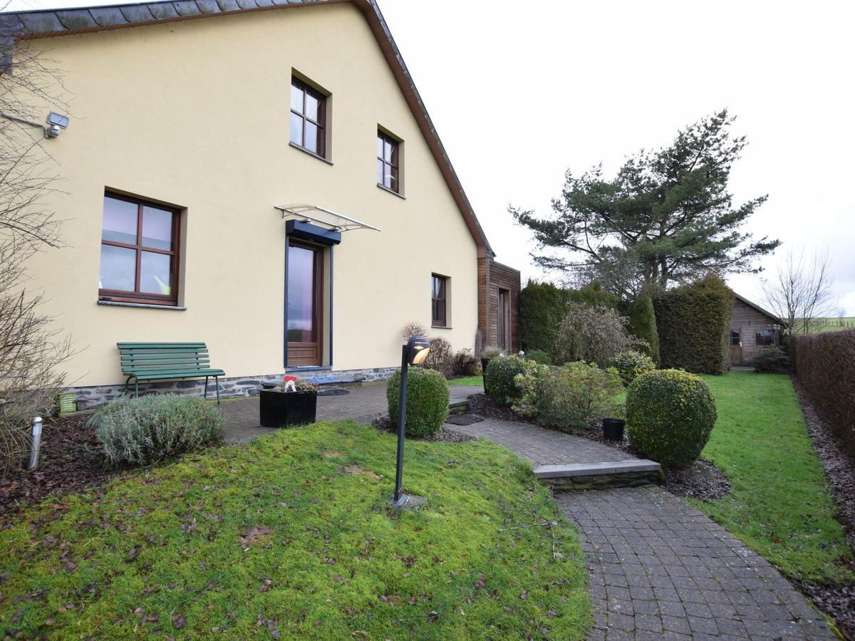 Peaceful Cottage In Ardennes With Private Terrace باستونيا المظهر الخارجي الصورة